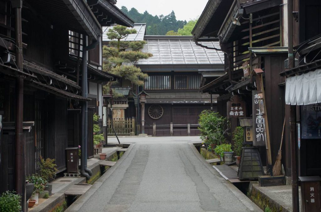 飛騨高山「古い町並み」の写真画像