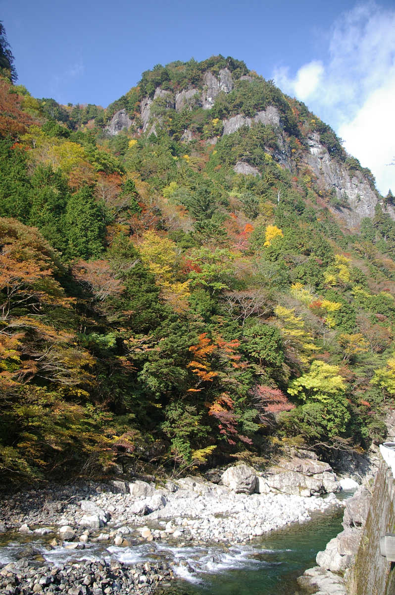 奈良･天川村･御手洗渓谷の紅葉