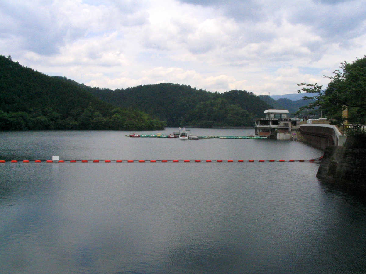 吉野　津風呂湖